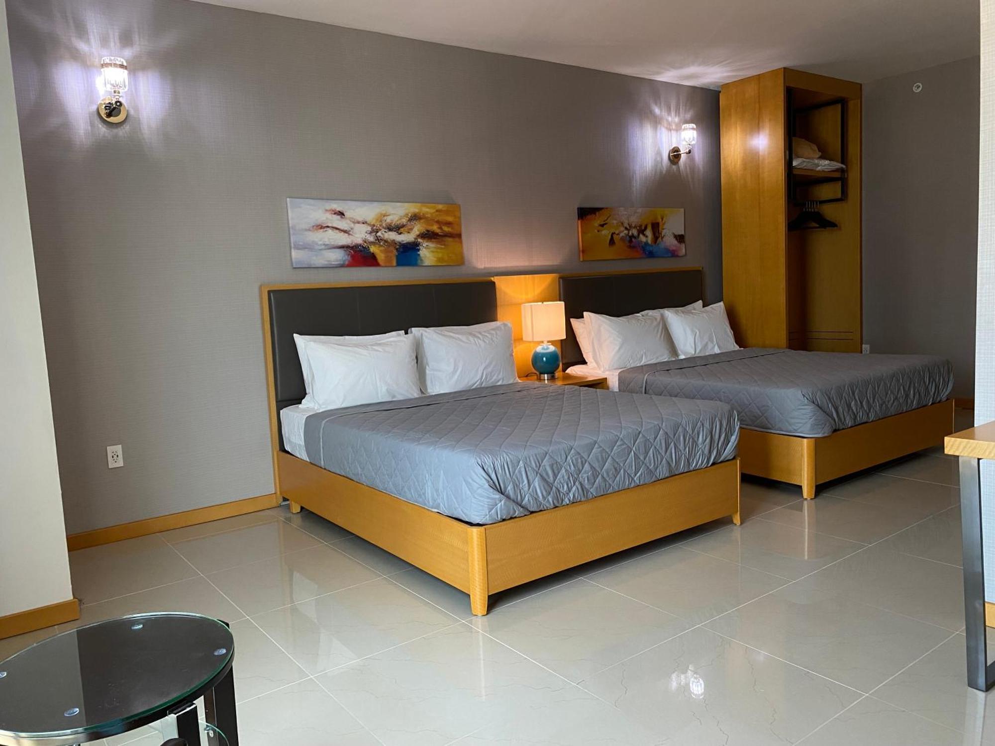 סיינט פיטרסברג Galaxy Hotel מראה חיצוני תמונה